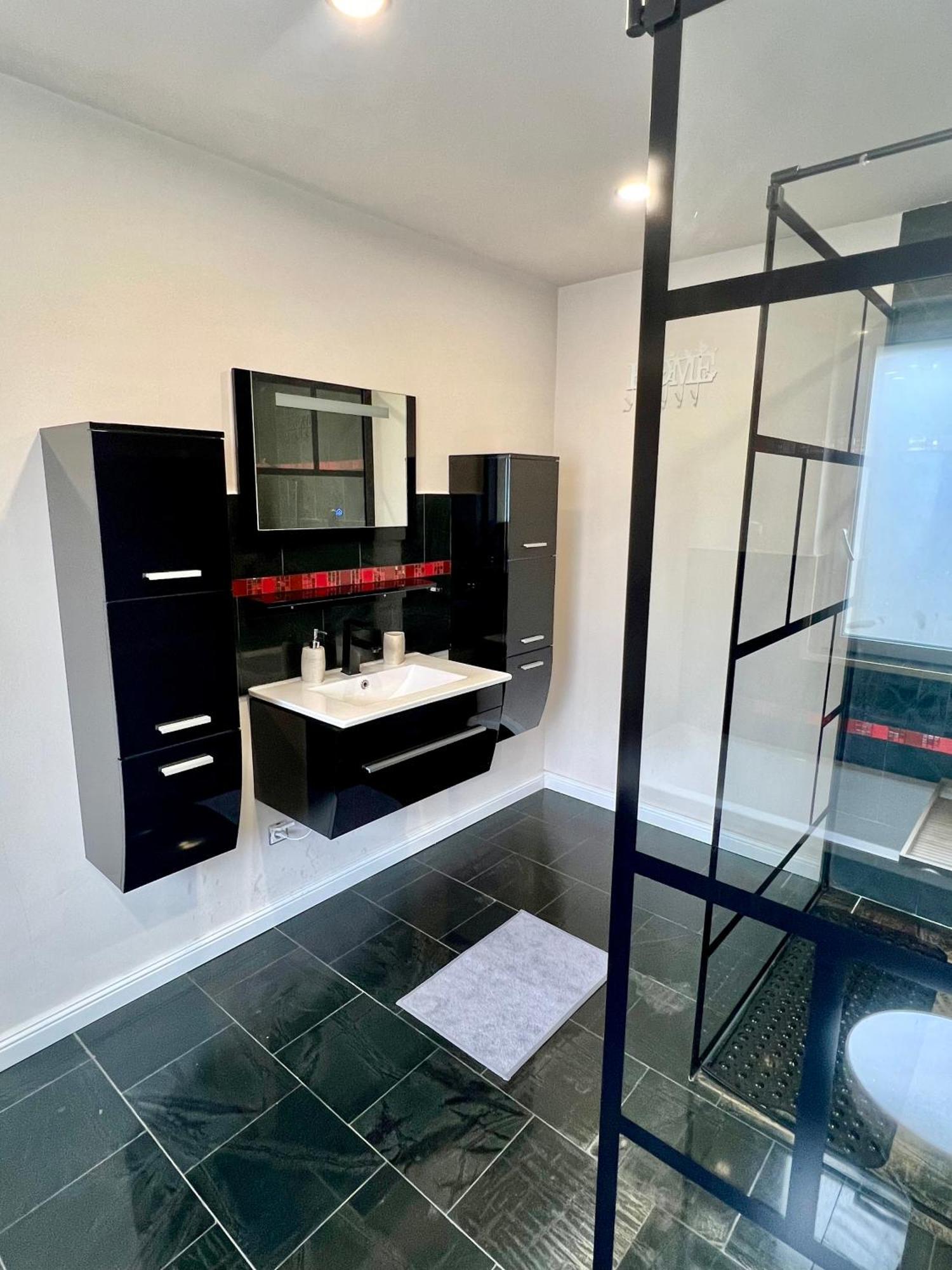 Exklusive Ferienwohnung Mit 3 Schlafzimmern Und 2 Baedern! ألتيناو المظهر الخارجي الصورة